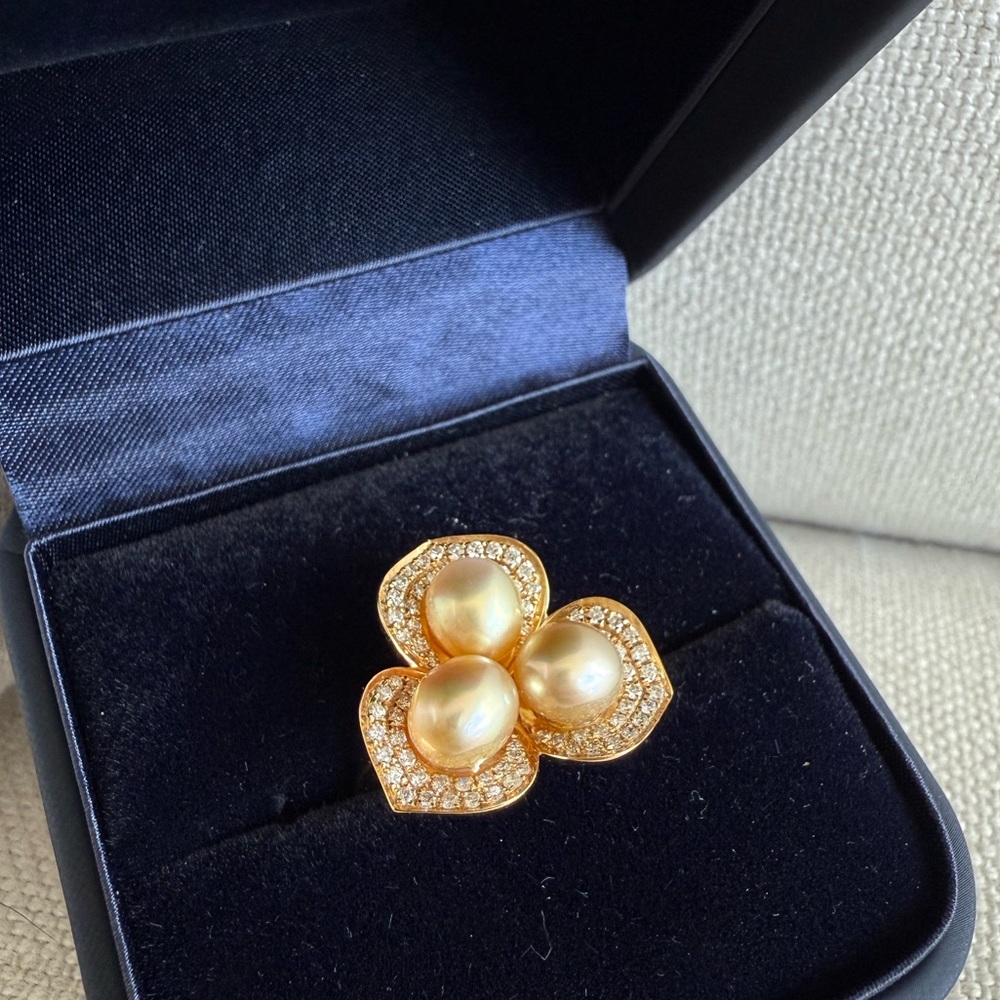 18K Gold Natural Pearl Natural Diamond Ring - Picture 3 of 9